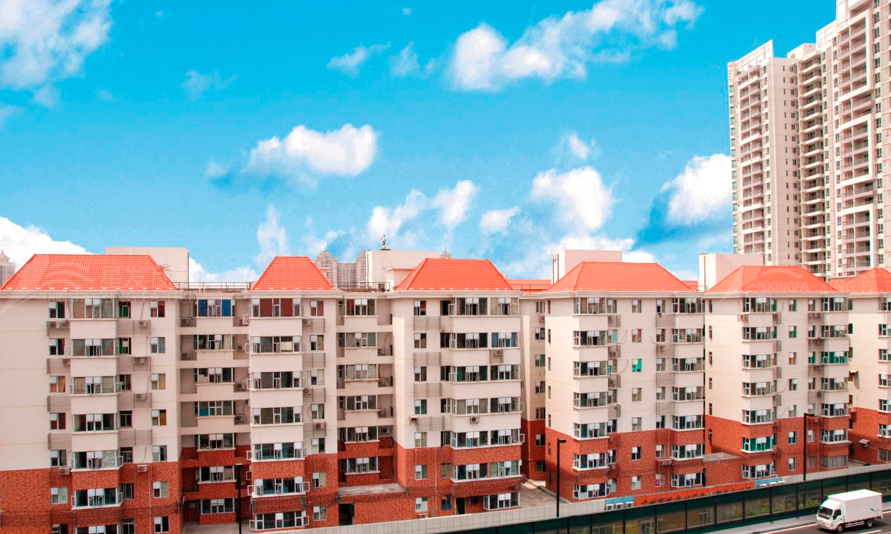 平改坡工程用合成樹脂瓦的優(yōu)勢(shì)，不僅僅是提升城市形象那么簡單！
